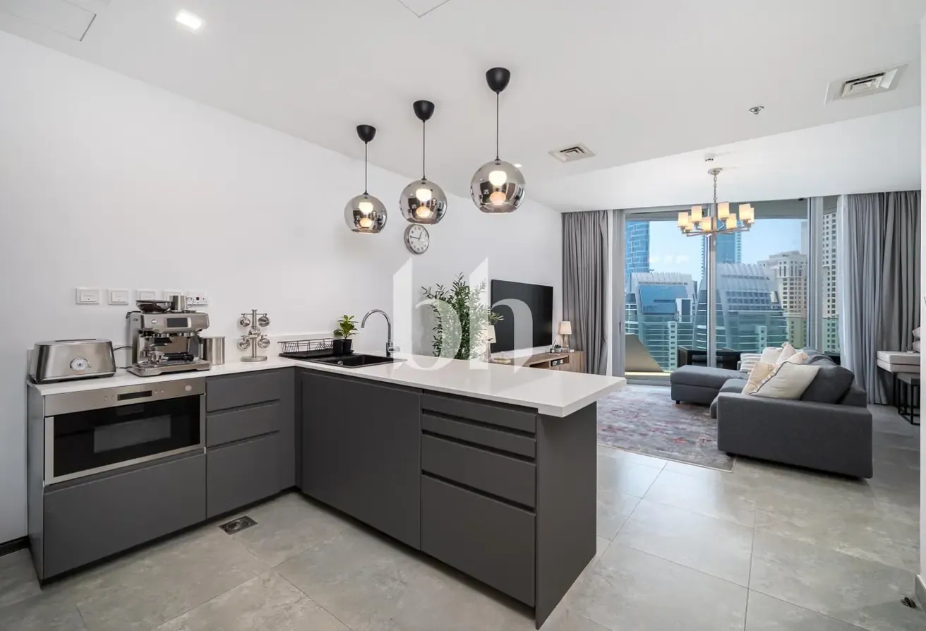 Luxury | Vacant | Fully Furnished