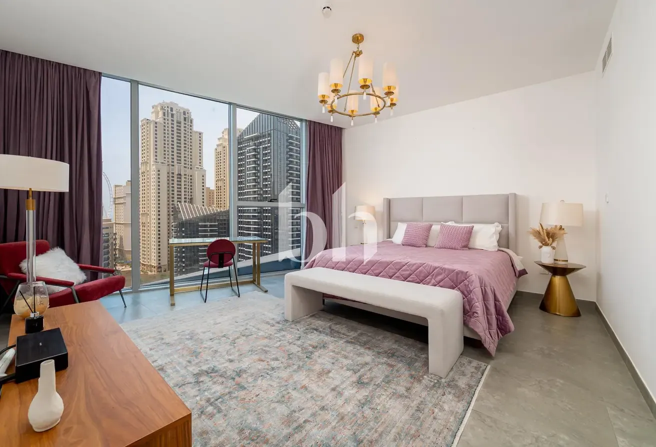 Luxury | Vacant | Fully Furnished