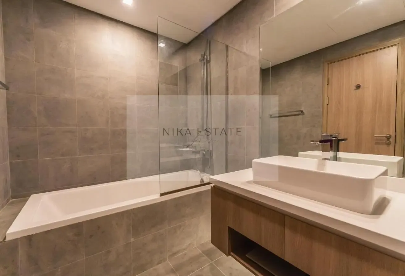 High floor | Fully fitted | Panoramic View