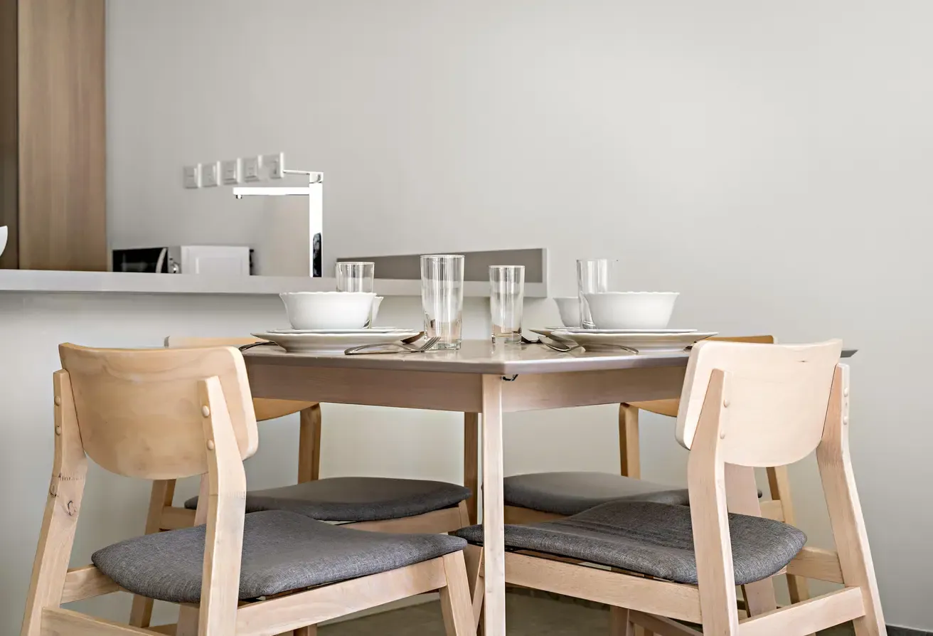 SUMMER DEAL | ALL BILLS INCLUDED | OCEAN VIEW