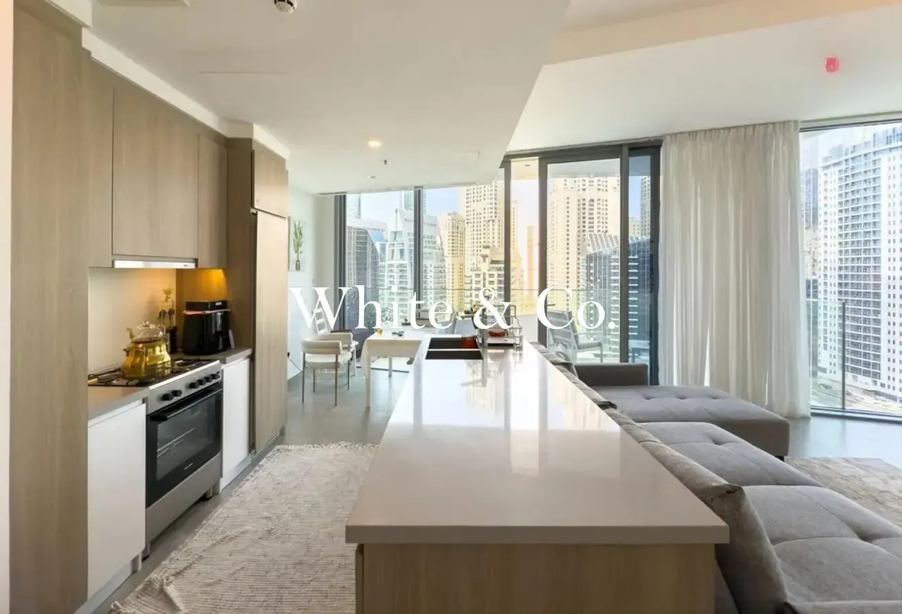 Marina View | Modern living | Vacant soon