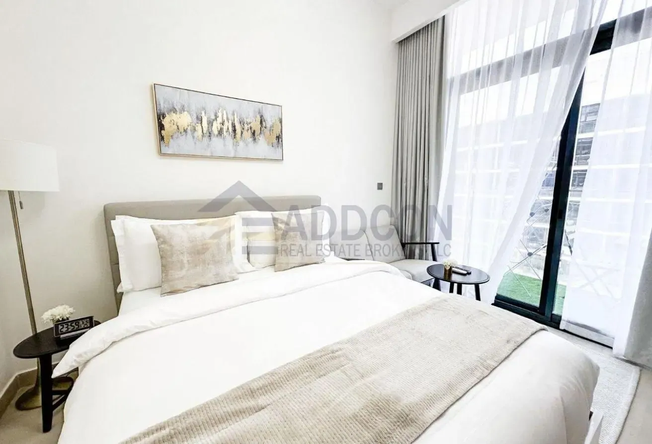 FULLY FURNISHED || READY TO MOVE || COMMUNITY VIEW
