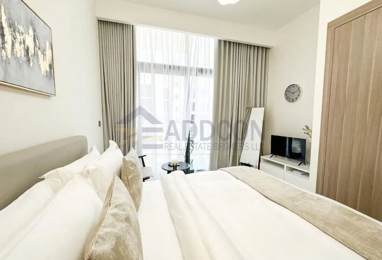FULLY FURNISHED || READY TO MOVE || COMMUNITY VIEW