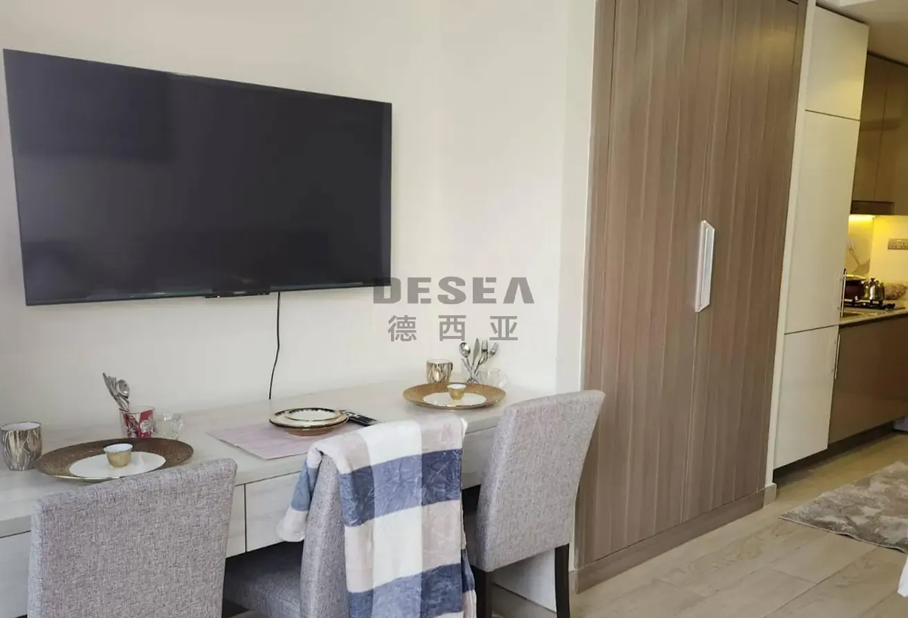Community View | Prime Location | Furnished Unit