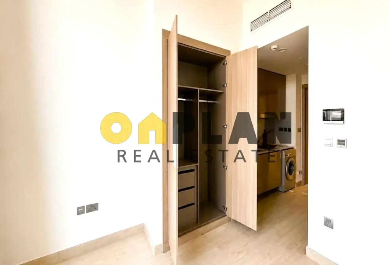 Best Price | High - Floor Studio | Vacant & Ready