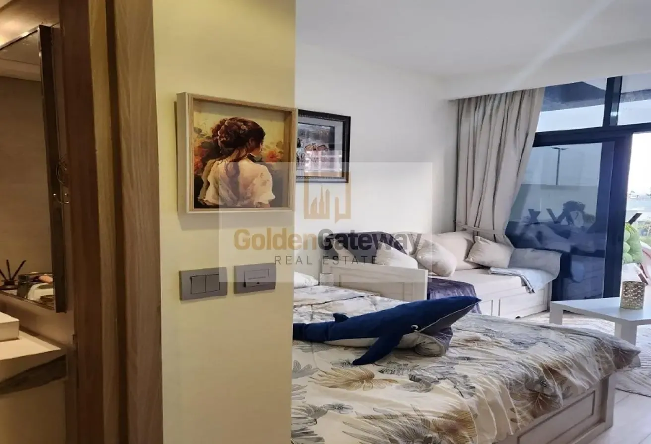 Studio | Spacious | Prime Location