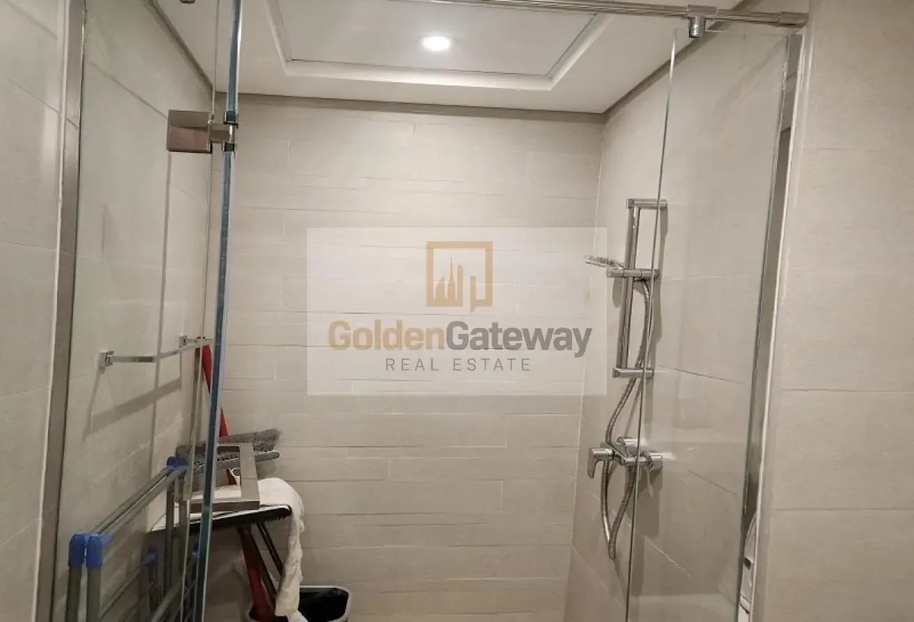Studio | Spacious | Prime Location