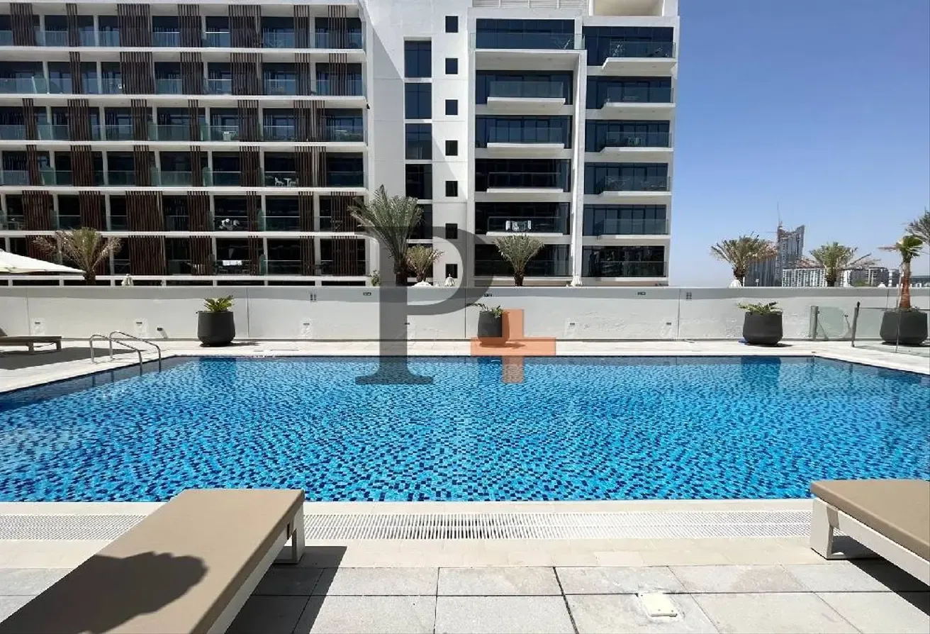 Modern Studio Apartment for Rent in Azizi Riviera – Prime Location & Stylish Living
