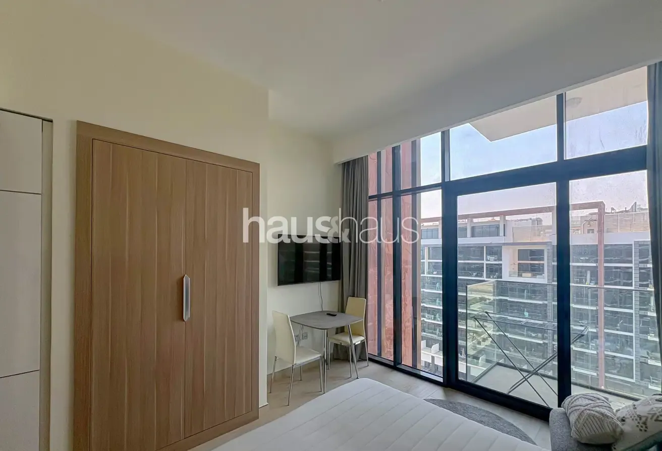 Furnished | Boulevard View | Multiple cheque