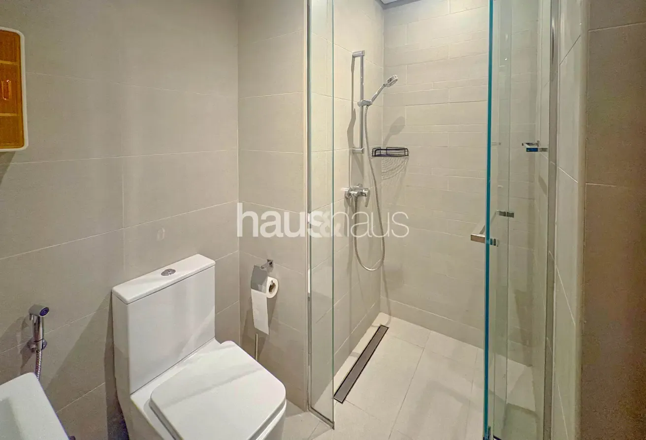 Furnished | Boulevard View | Multiple cheque