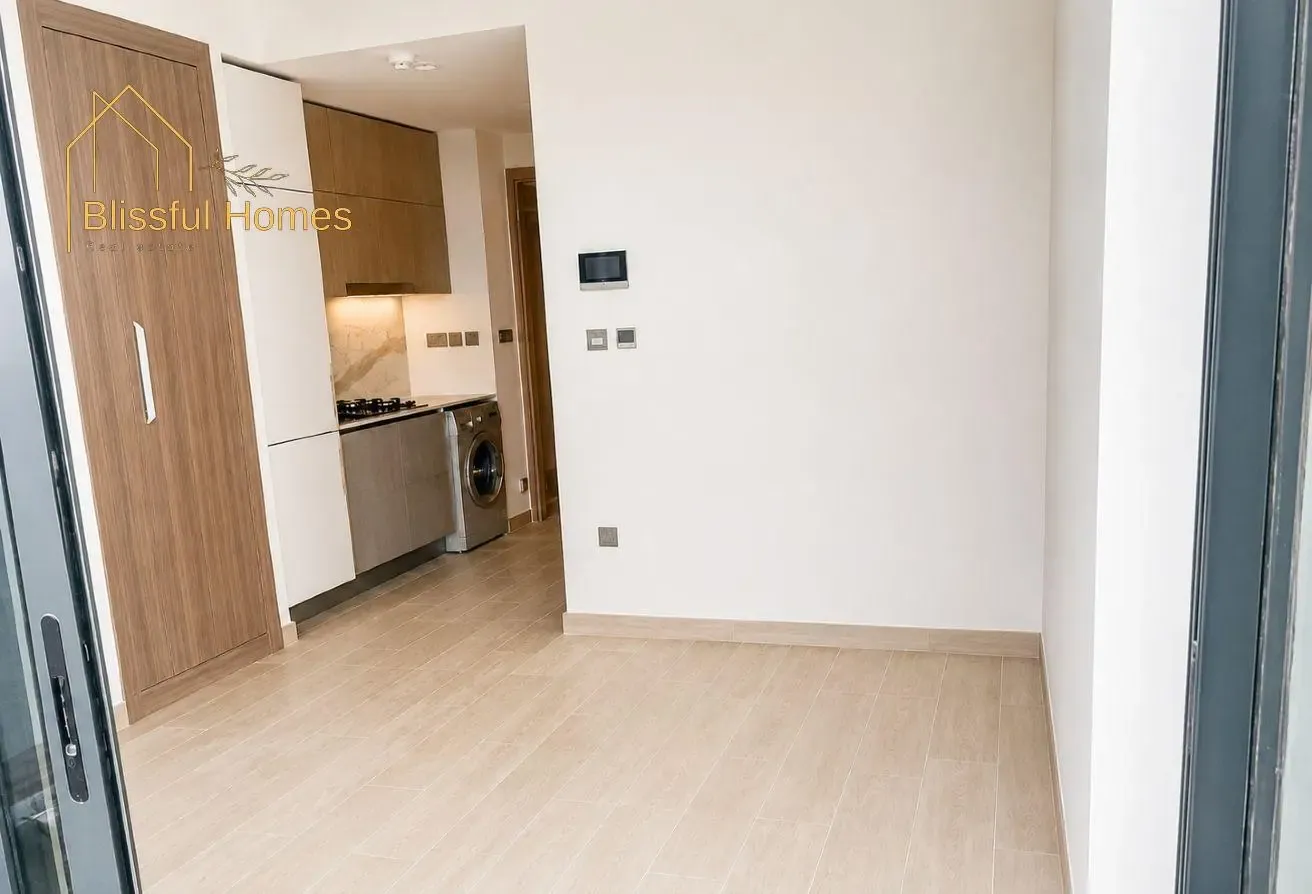 Hot Deal | Bright Studio | Prime Azizi Riviera