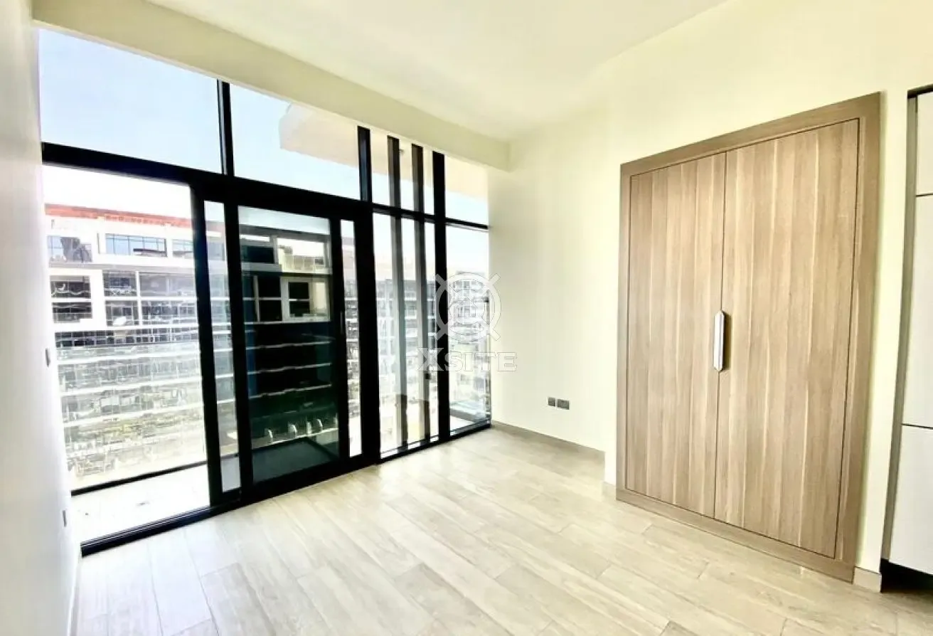 Spacious Studio |Kitchen Appliances| Good Location