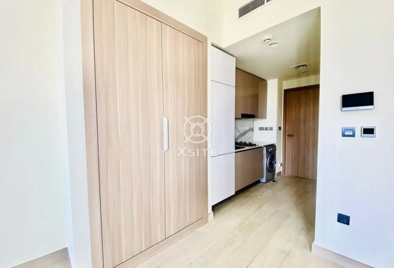 Spacious Studio |Kitchen Appliances| Good Location