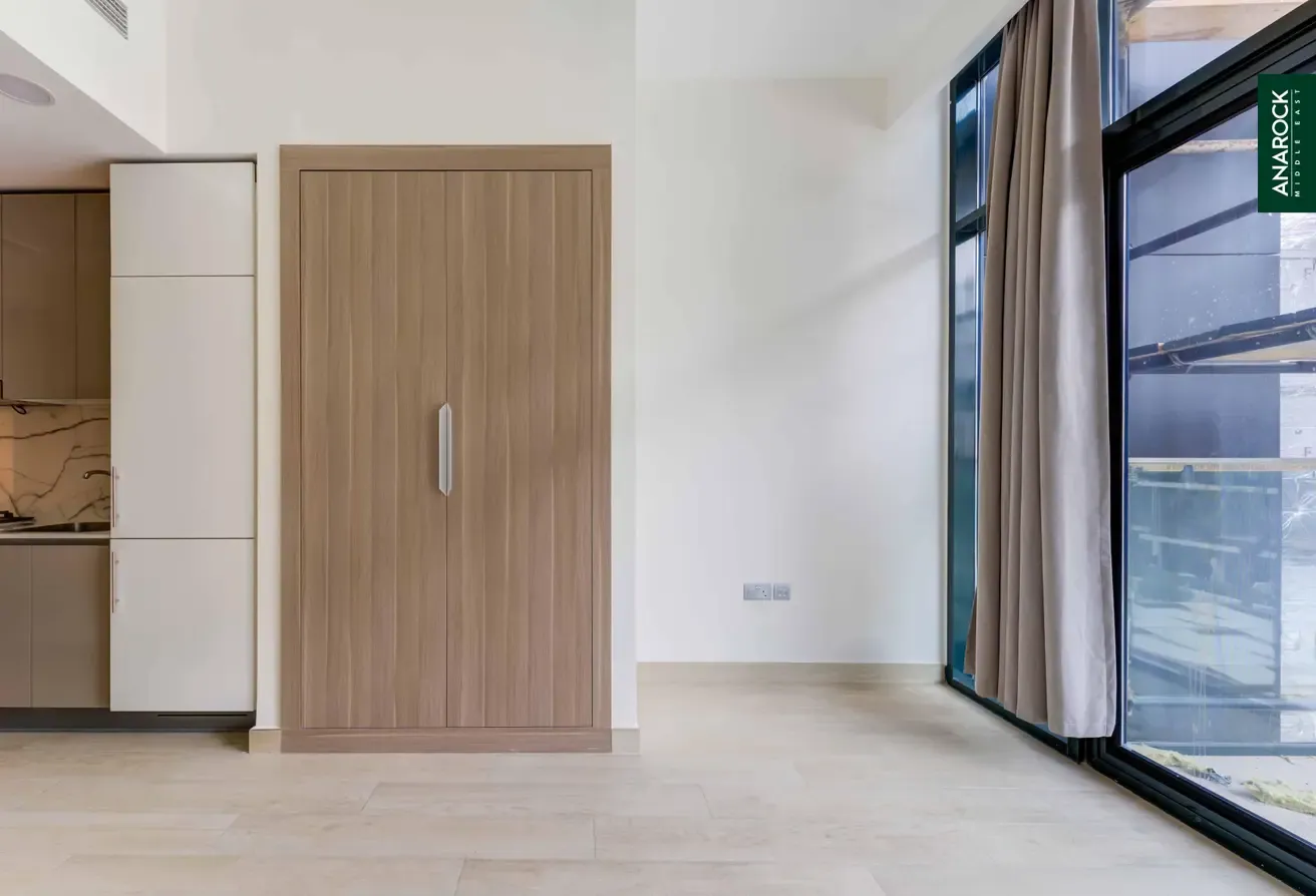 Semi Furnished | Cityscape View | Up To 4 Cheques
