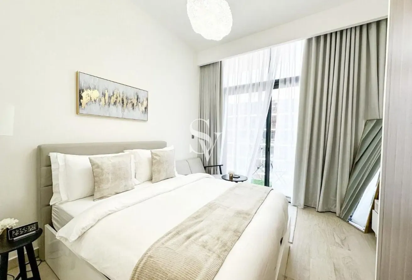Fully Furnished | Bright Studio | Multiple Cheques
