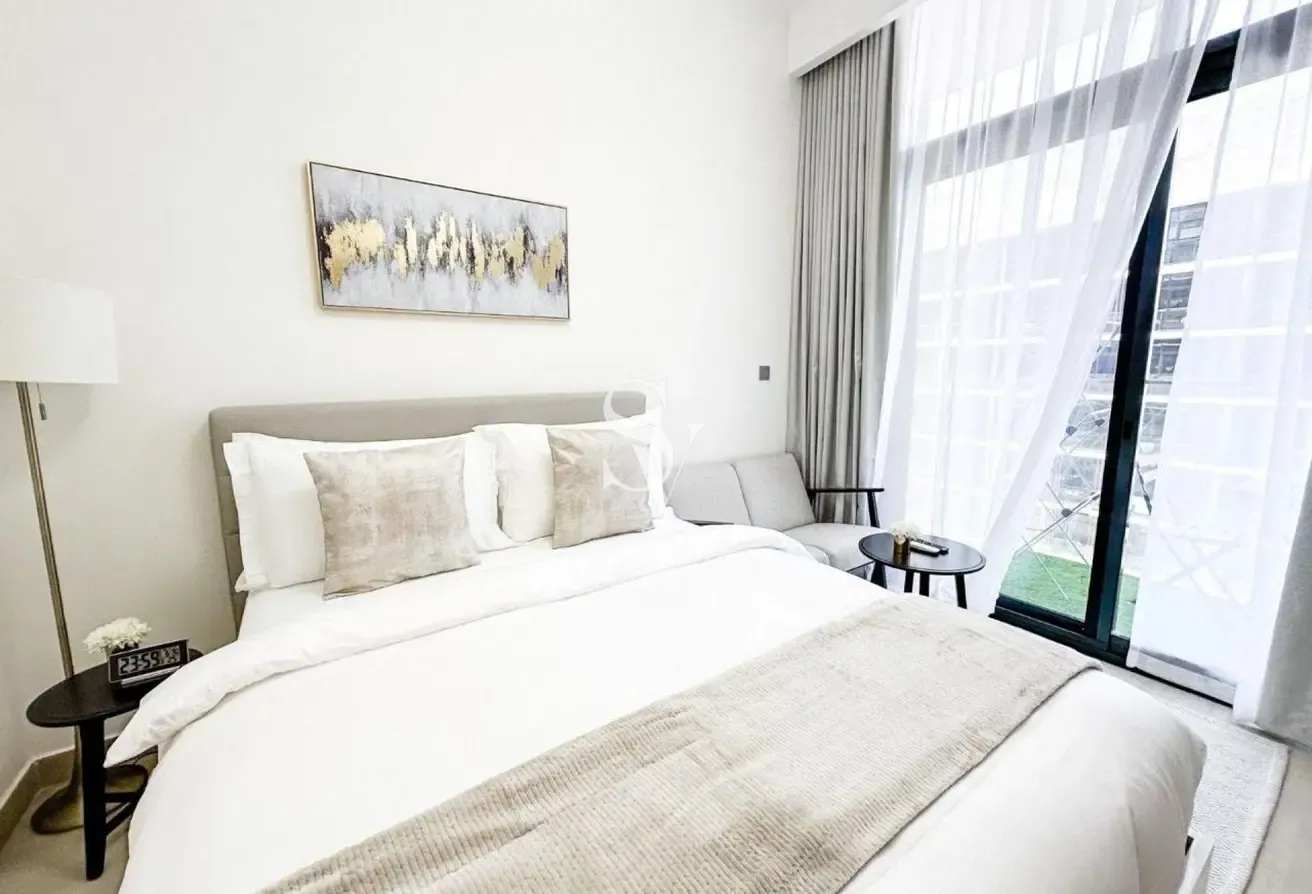 Fully Furnished | Bright Studio | Multiple Cheques