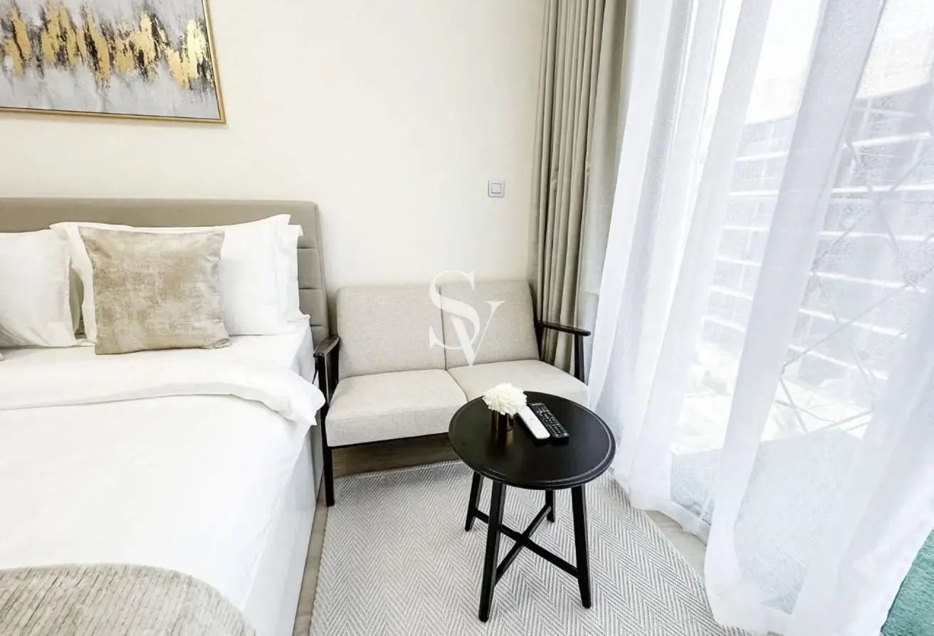 Fully Furnished | Bright Studio | Multiple Cheques