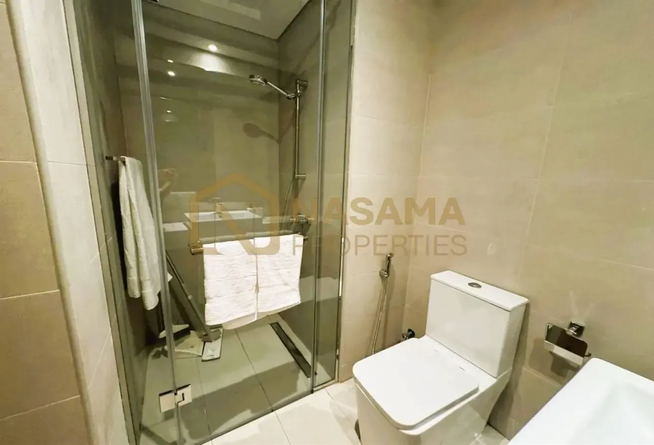 Boulevard View | Middle Floor | Gated Community