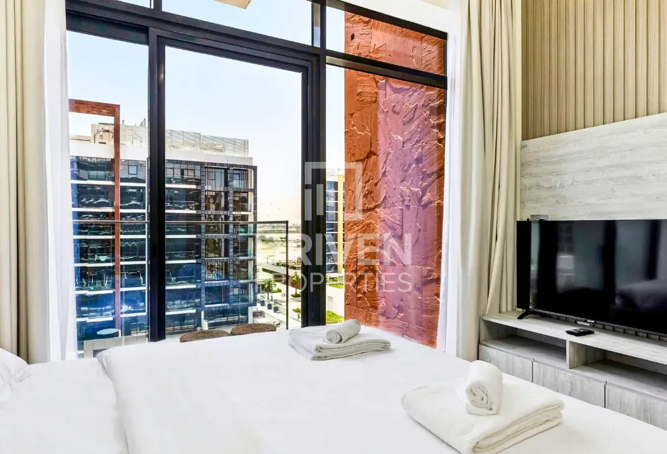 Fully Furnished | Vacant | Well Maintained
