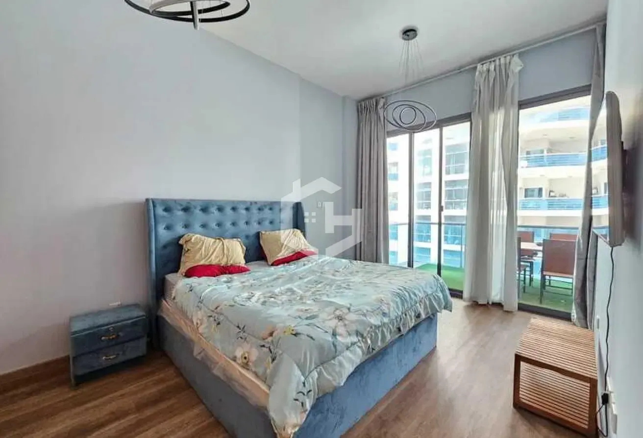 Furnished | Close to Metro | Vacant