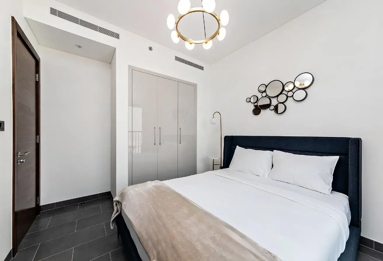 Fancy 1BR apartment The Crest at Sobha Hartland