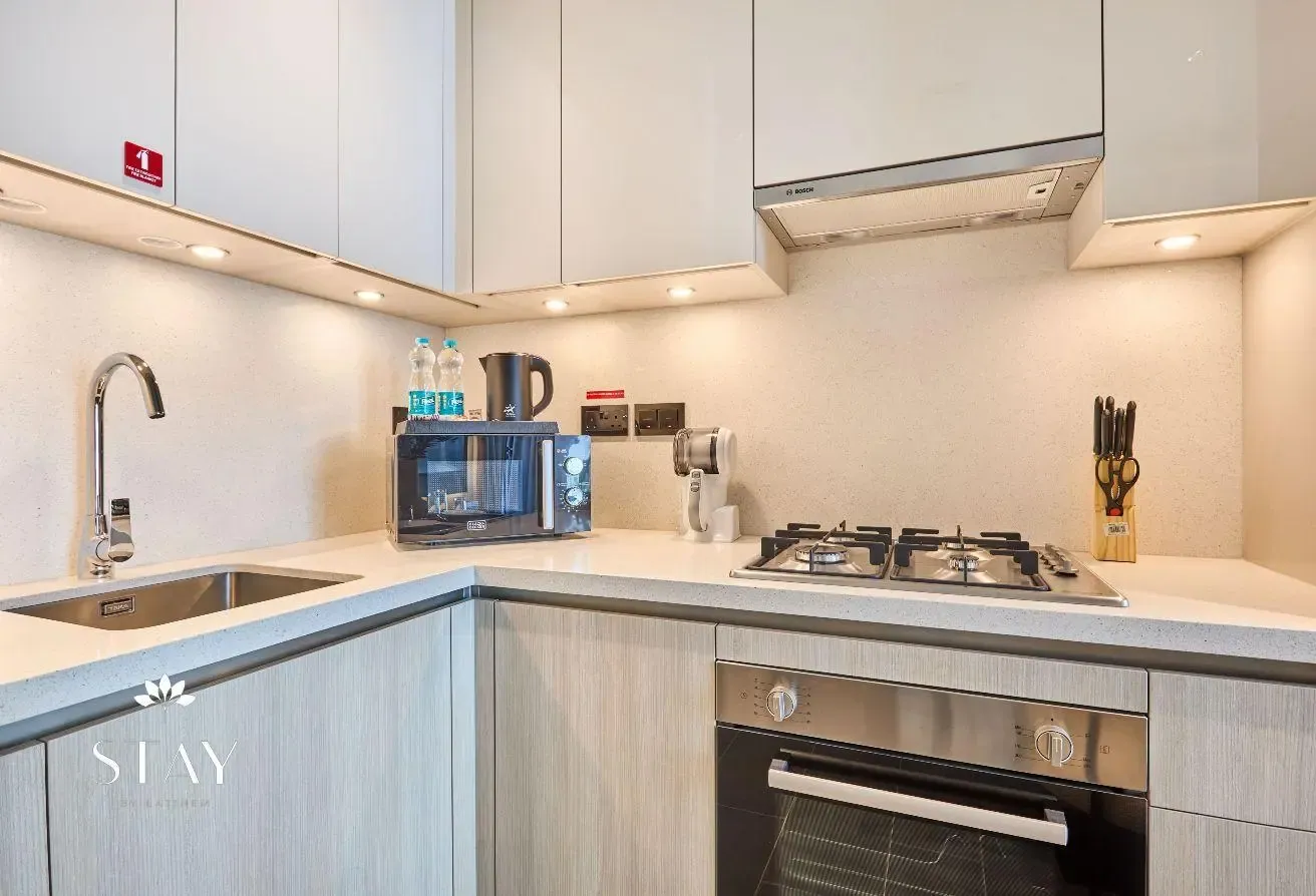 Brand New 1BR I Fully Furnished I Near Downtown