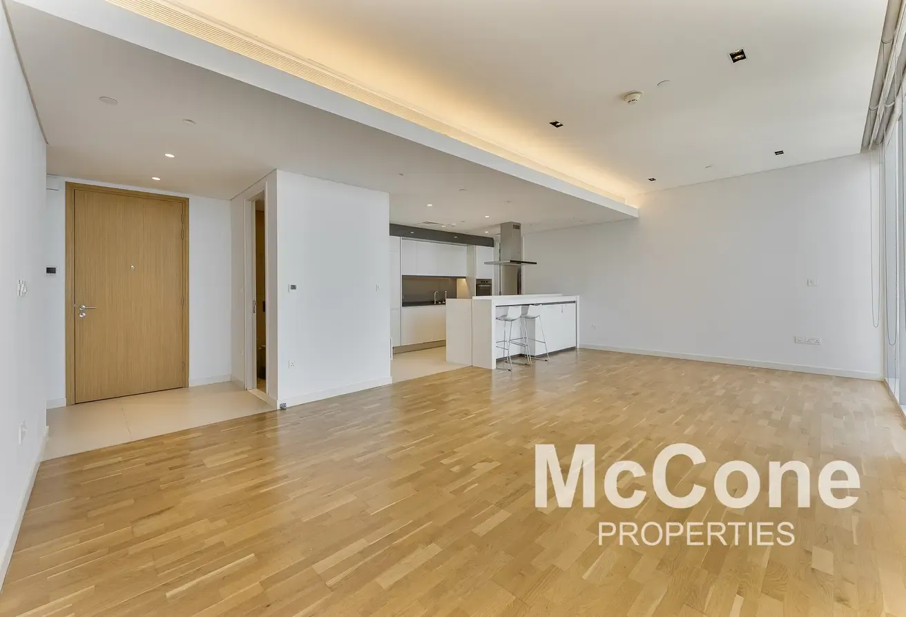Ocean View | Vacant | Exclusive