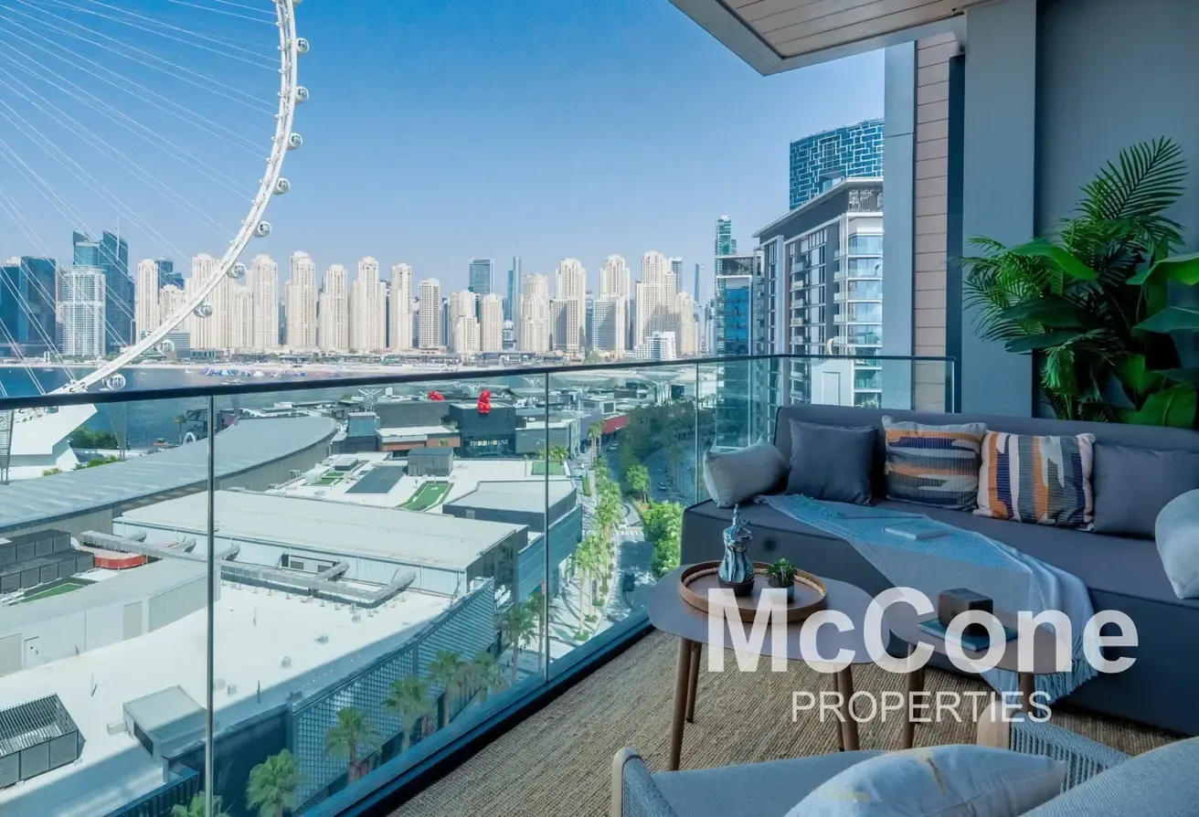 Upgraded | Fully Furnished | Ain View