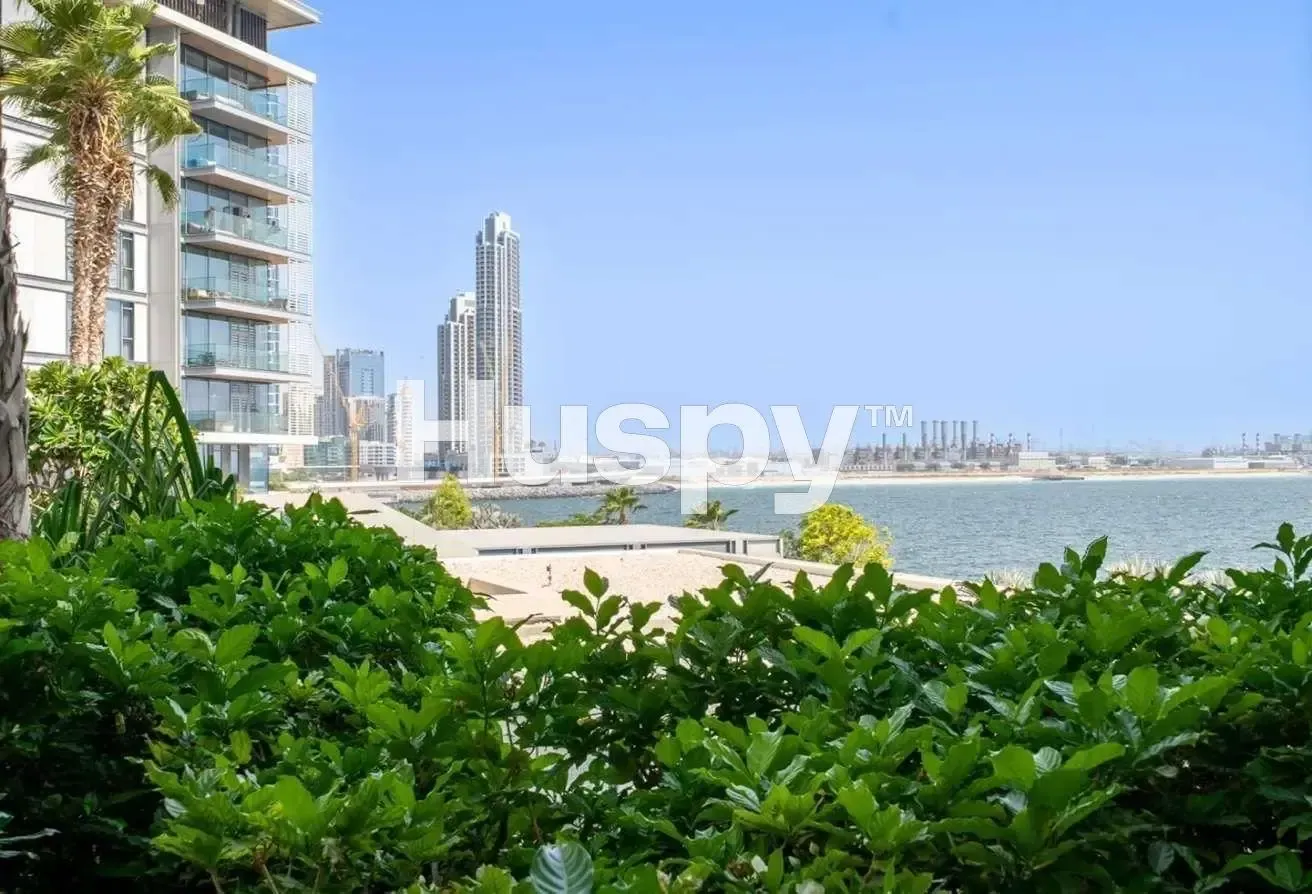 Large Layout | Partial Sea View | Vacant