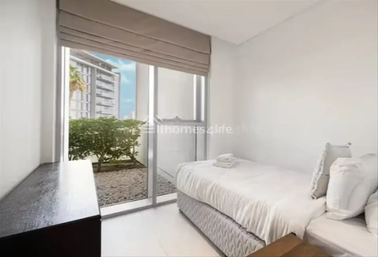 Fully Furnished | vacant | Amazing Balcony  view