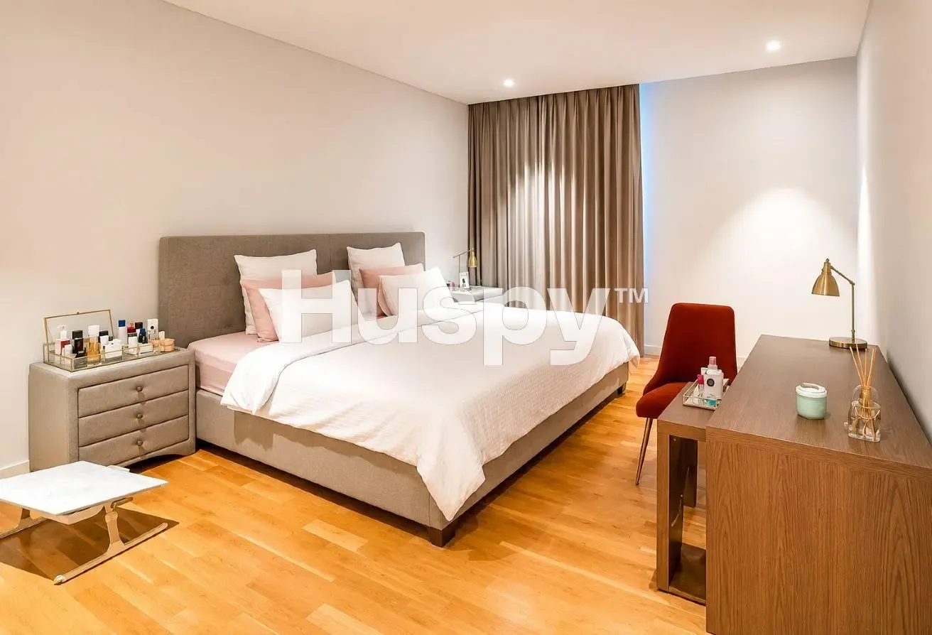 Fully Furnished | Vacant | Garden View