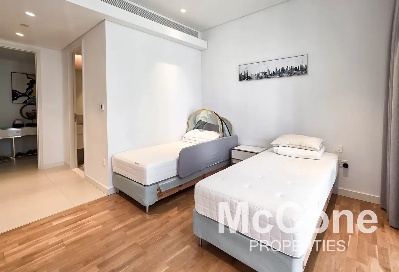 Fully Furnished | Garden View | Vacant