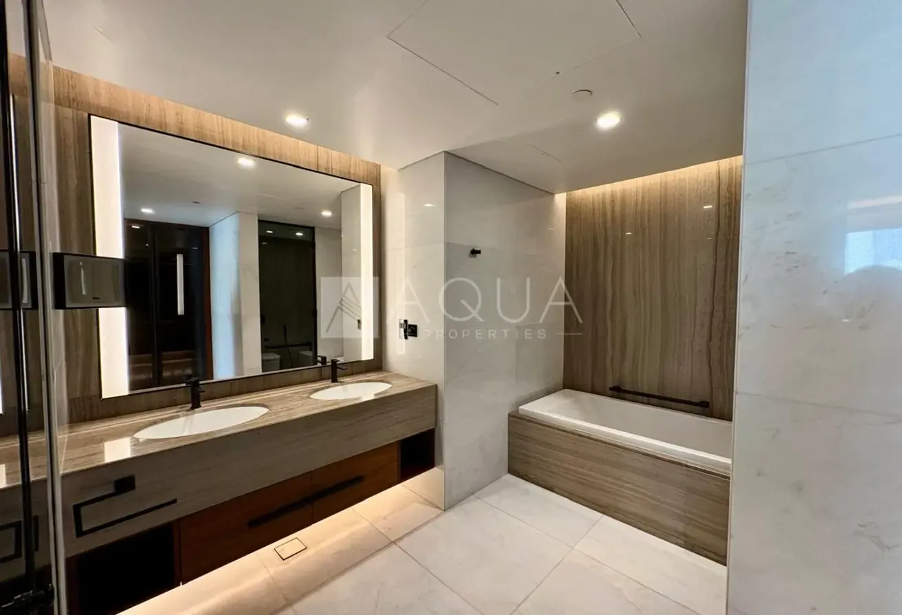 Spacious | 2BR | Ain Dubai and Sea Views