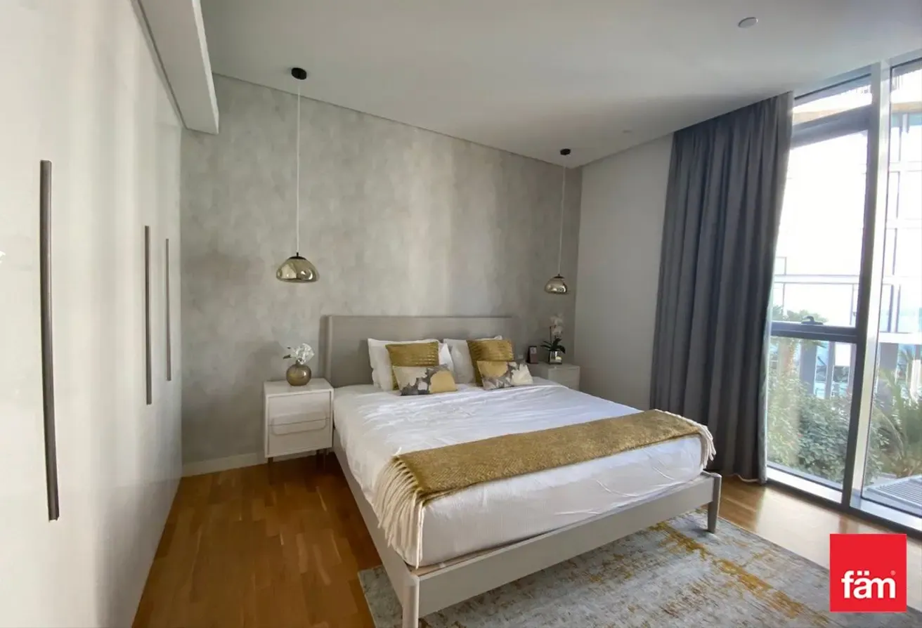 Furnished & Unfurnished Partial Sea View