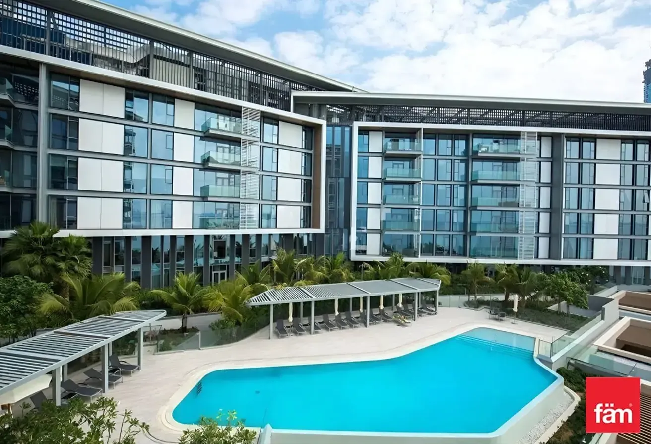 Furnished & Unfurnished Partial Sea View