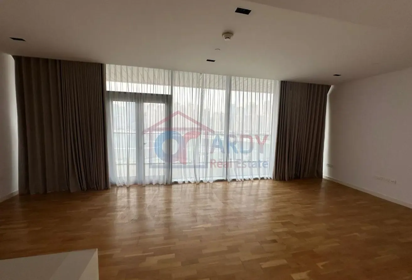 2 BR Apartment in Bluewaters with Water Views