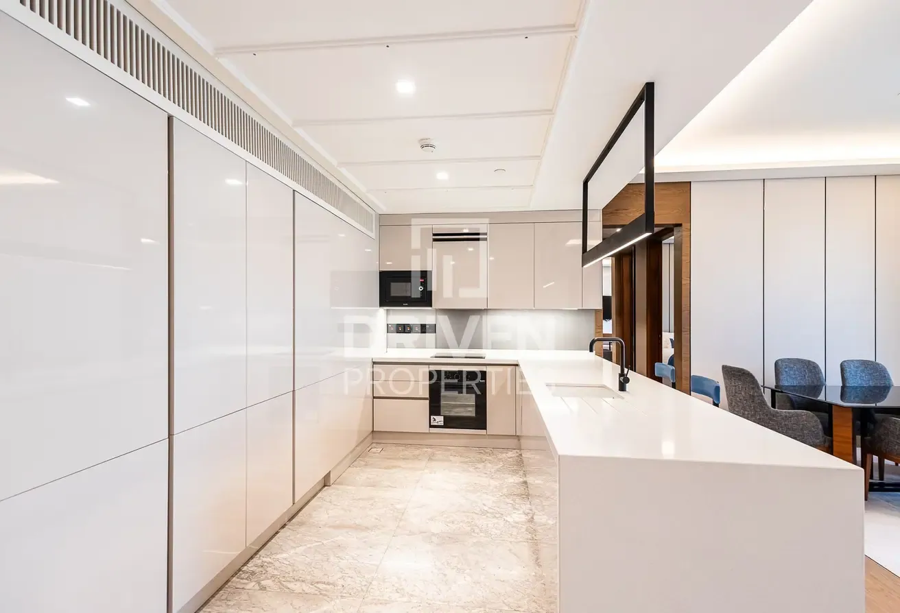 Outstanding Sunset View | Bills Included