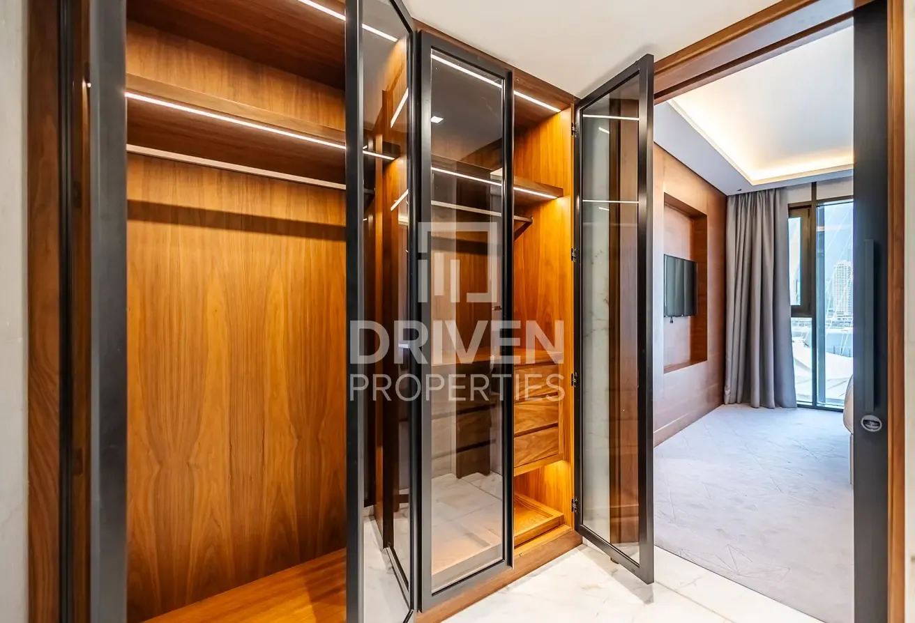 Outstanding Sunset View | Bills Included