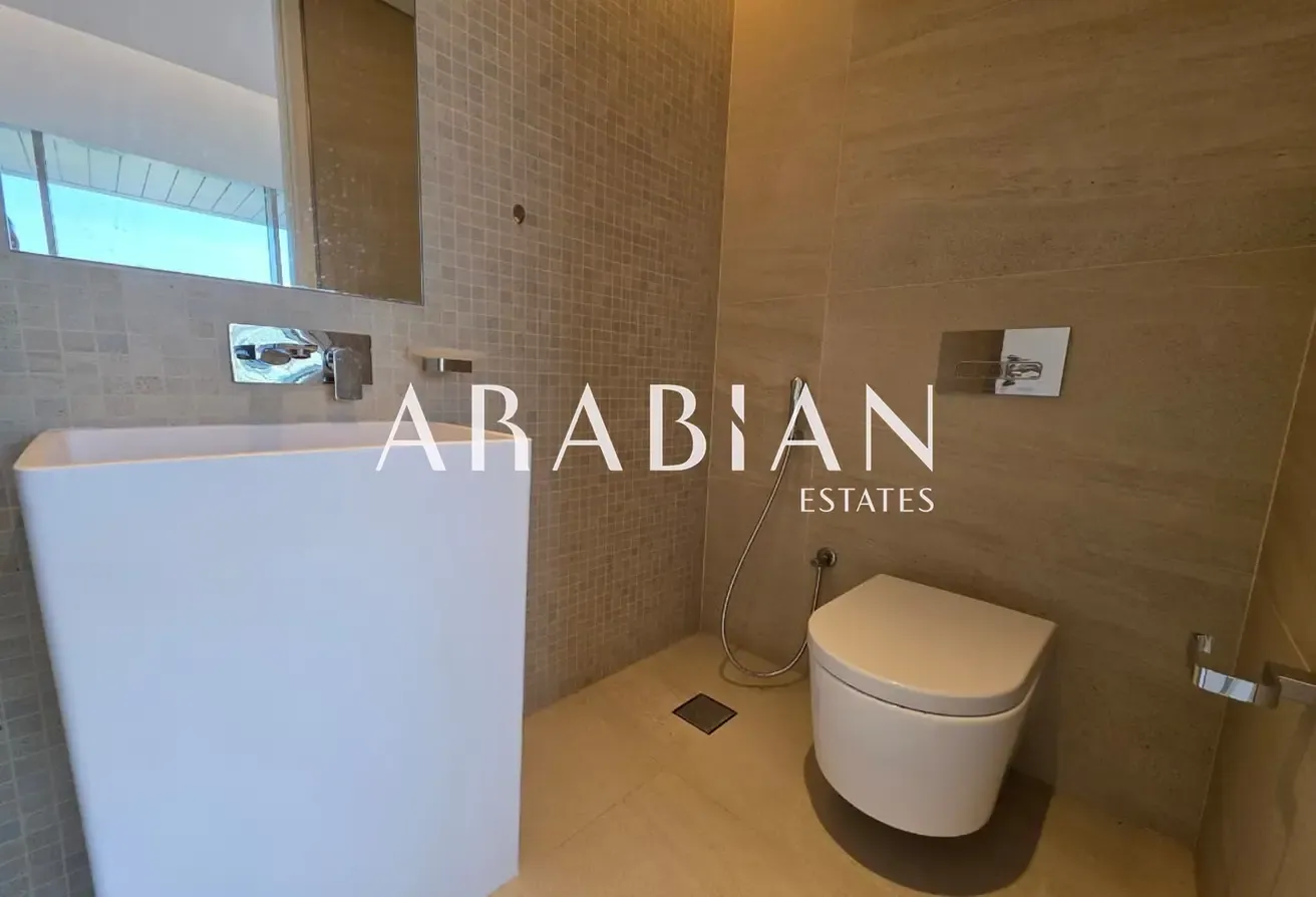 Unfurnished | Panoramic Sea View | Luxurious