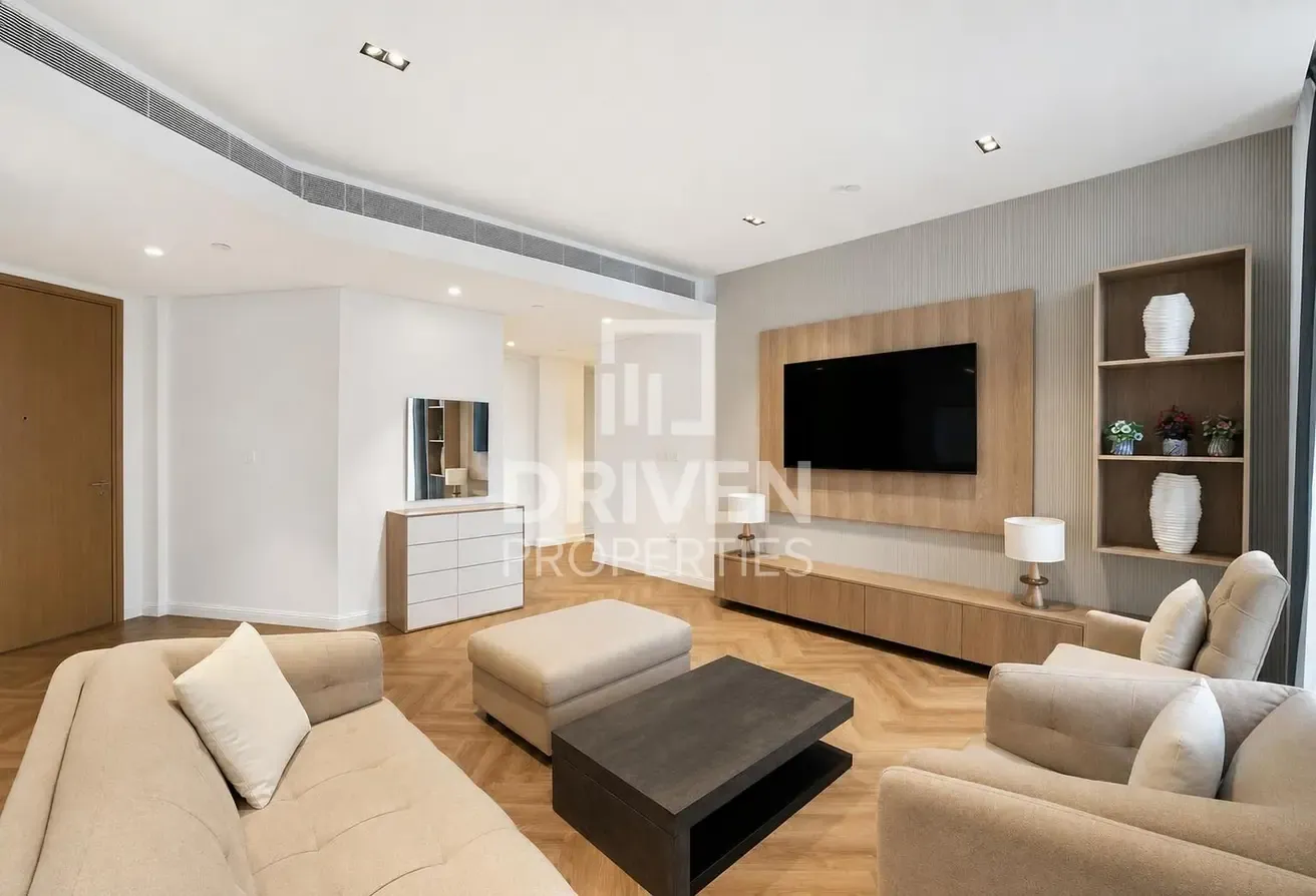 Fully Furnished | Garden View | Vacant Unit