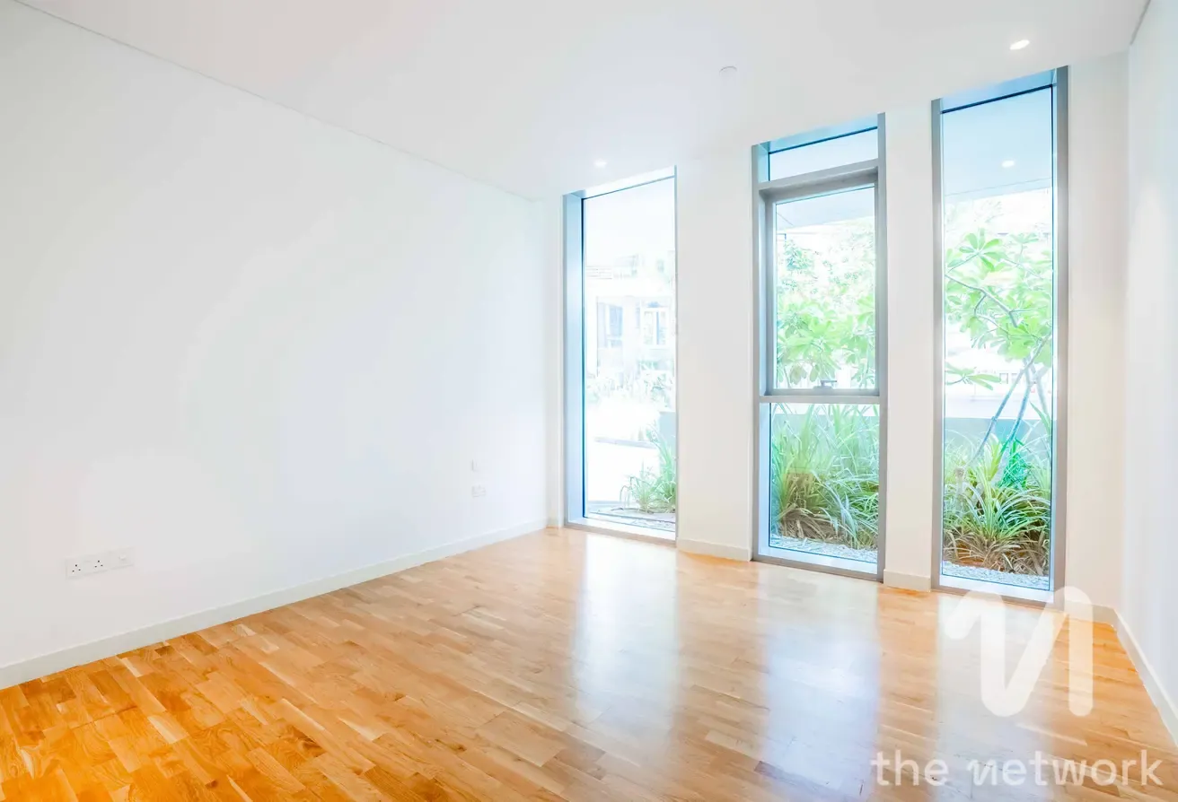 Largest 2Bed | Sea View | Vacant Soon