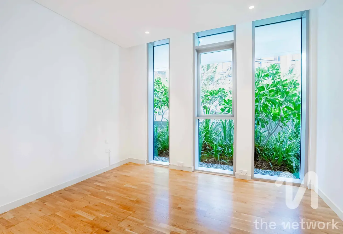 Largest 2Bed | Sea View | Vacant Soon