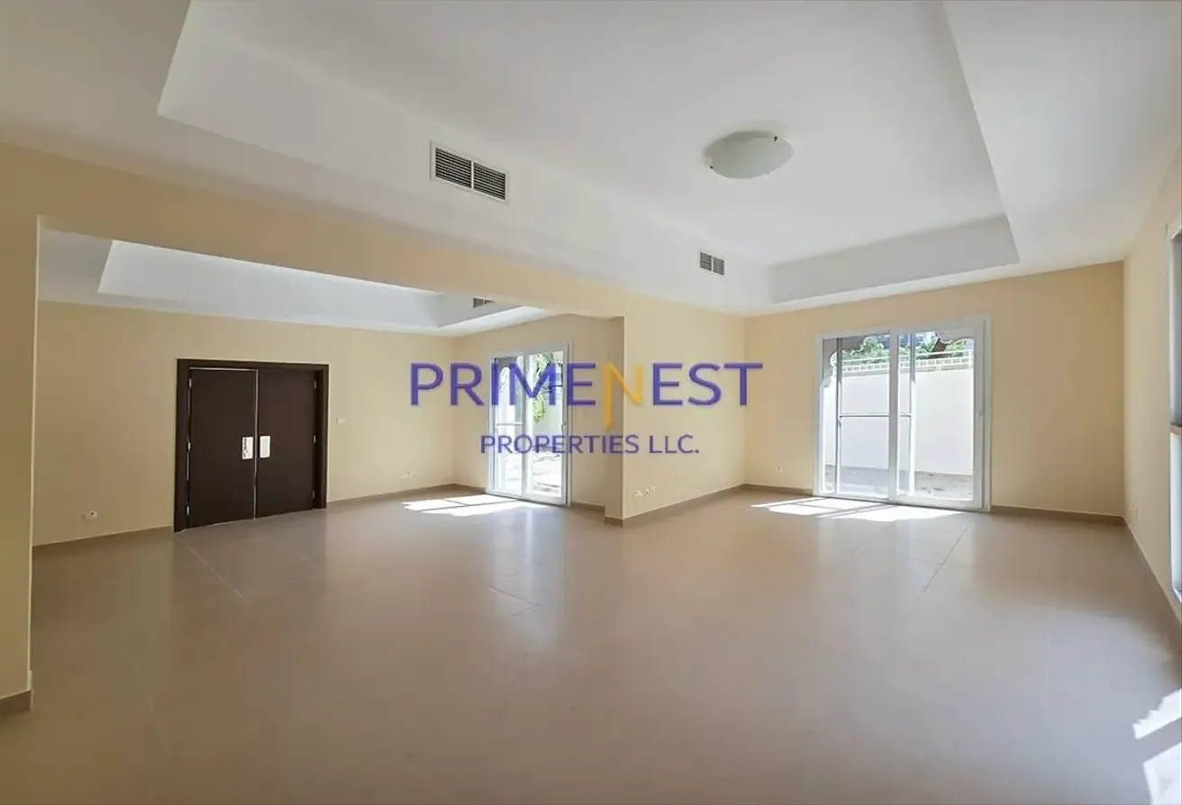 READY TO MOVE | PRIME LOCATION | FAMILY FREINDLY