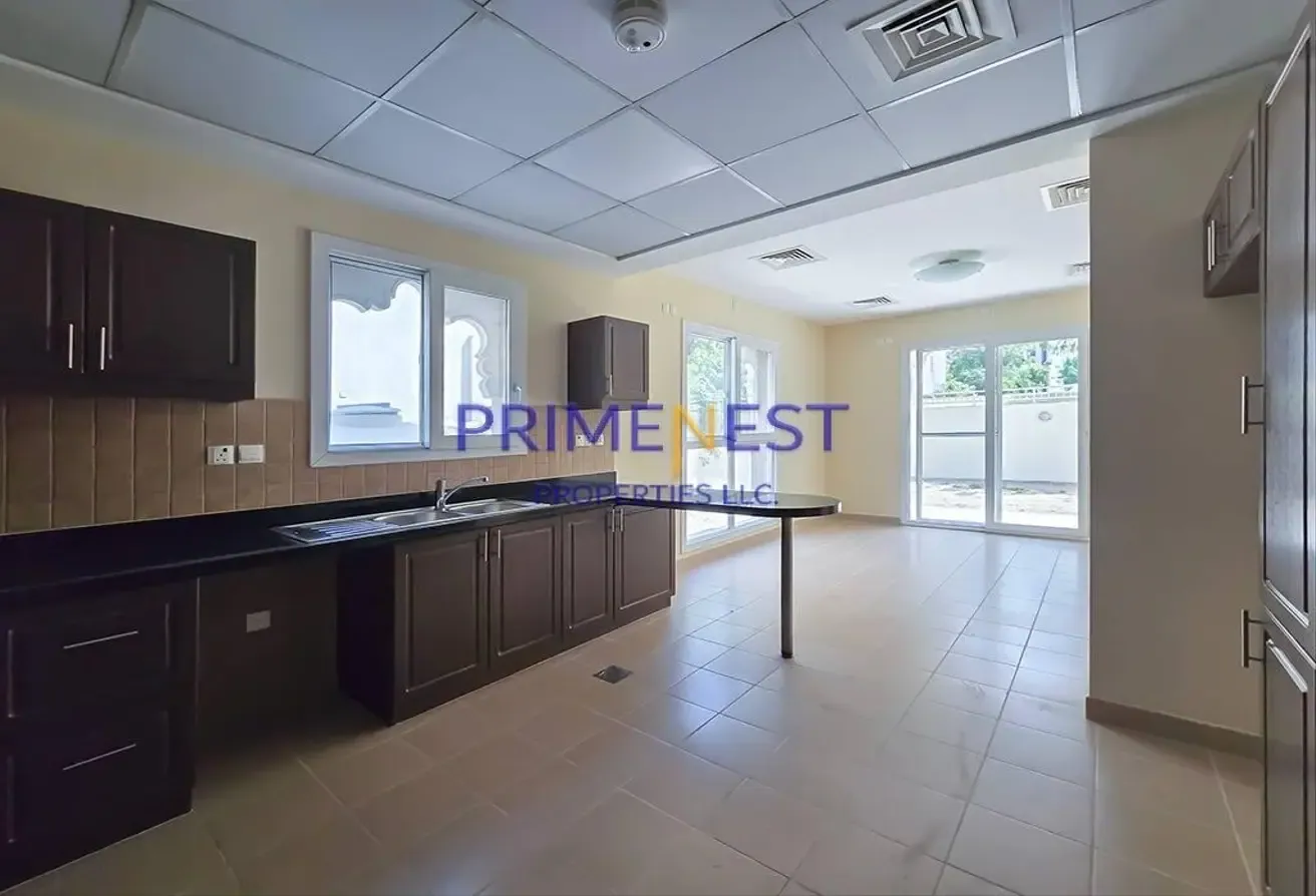 READY TO MOVE | PRIME LOCATION |  FAMILY FREINDLY