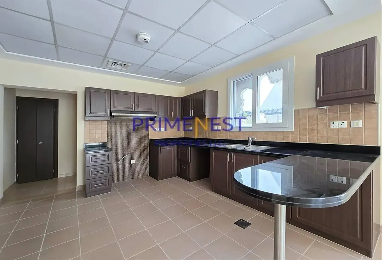 READY TO MOVE | PRIME LOCATION |  FAMILY FREINDLY