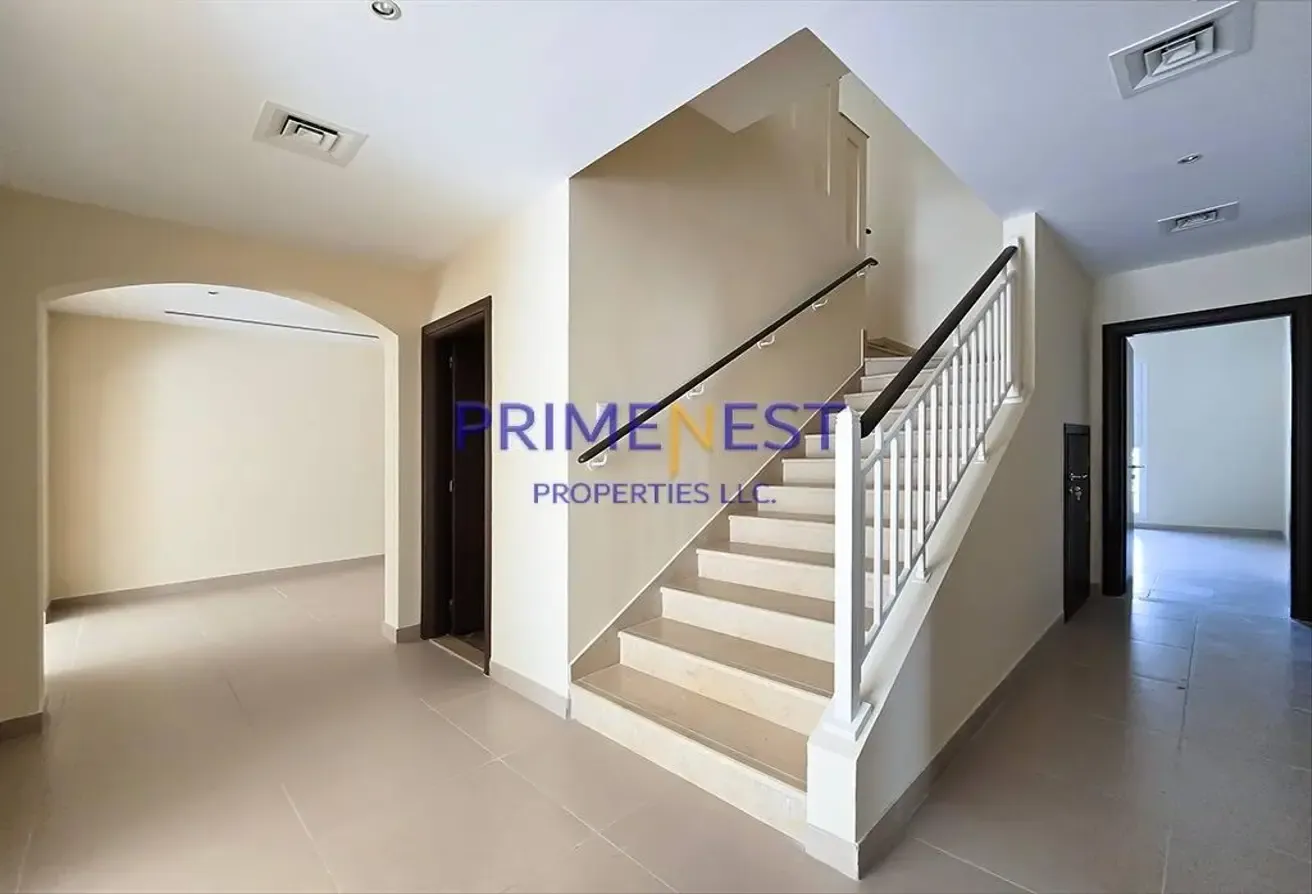 READY TO MOVE | PRIME LOCATION |  FAMILY FREINDLY