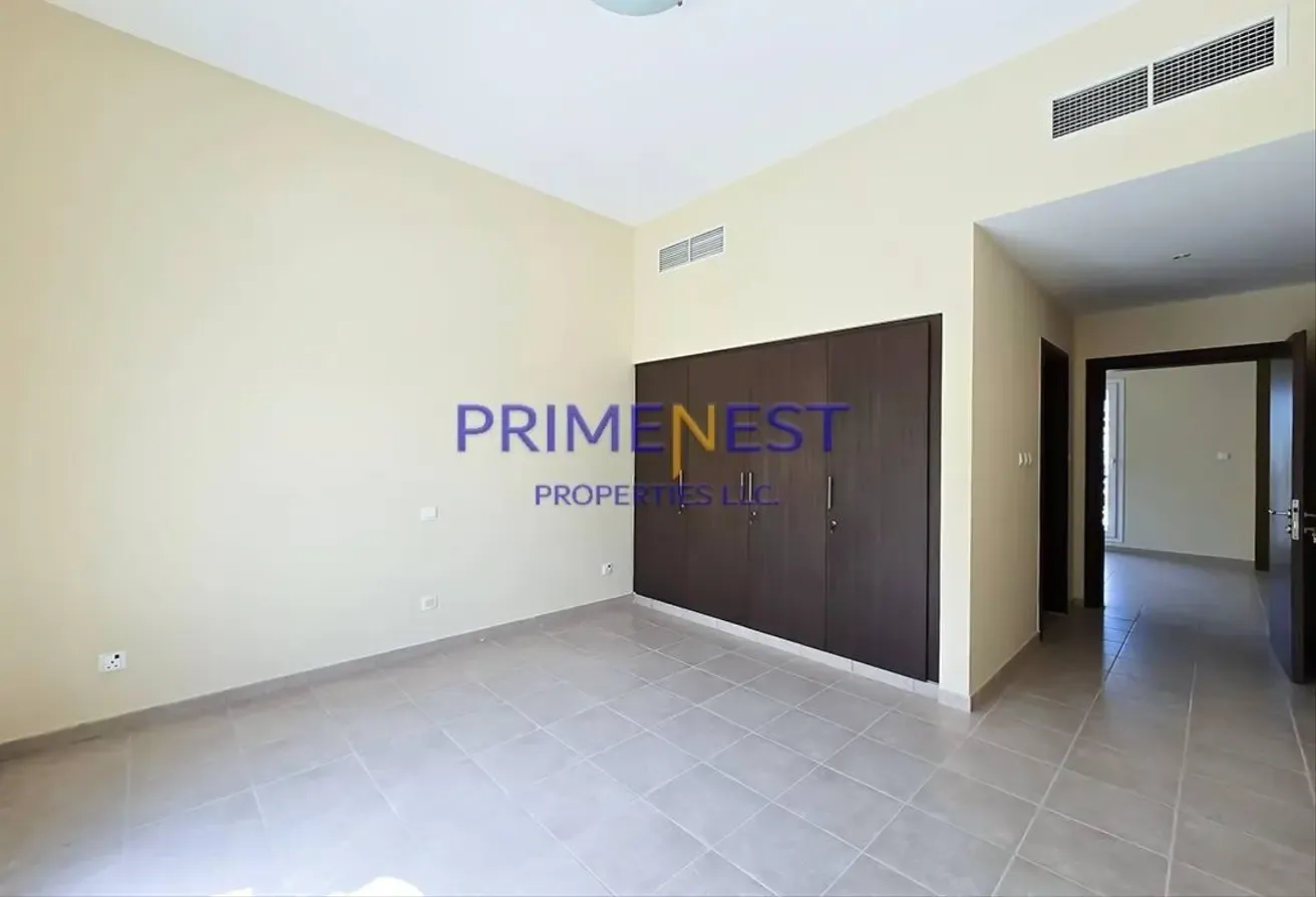READY TO MOVE | PRIME LOCATION |  FAMILY FREINDLY