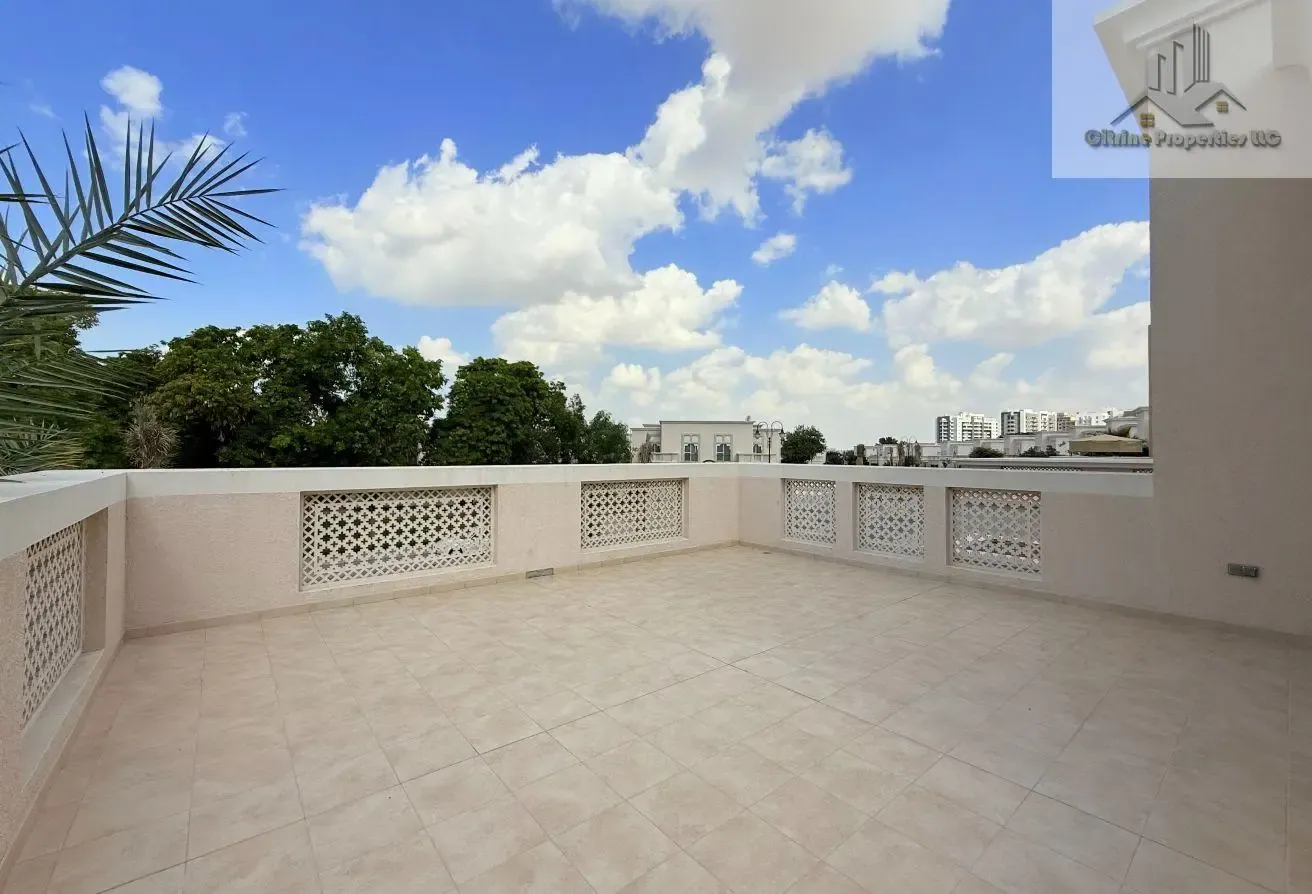 Community Villas | Garden Area | Covered Parking