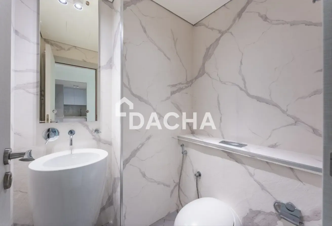 Up to 4 cheques | Sea view | Keys in hand | Bright