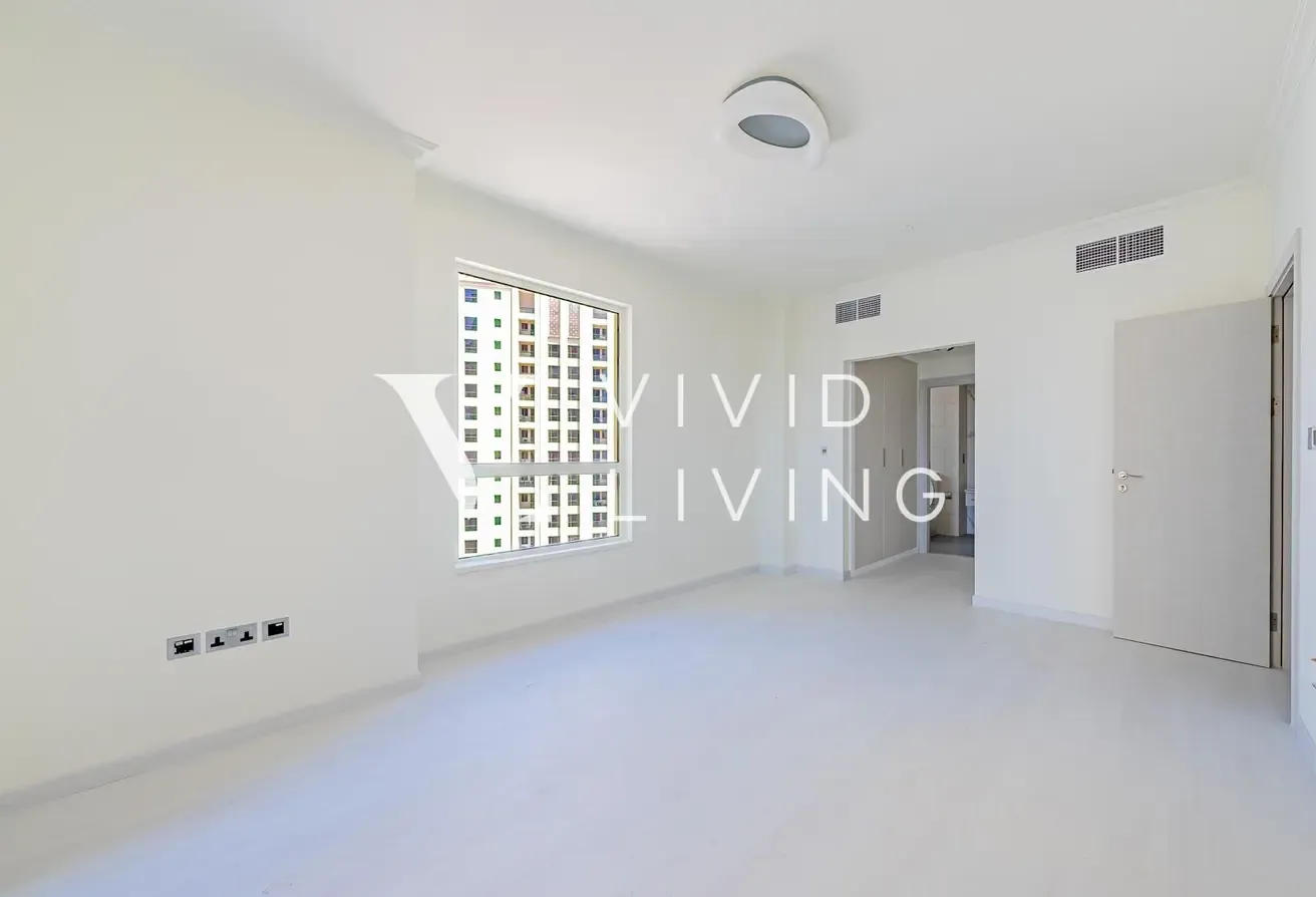 Unfurnished | Sea Views | Fully Upgraded